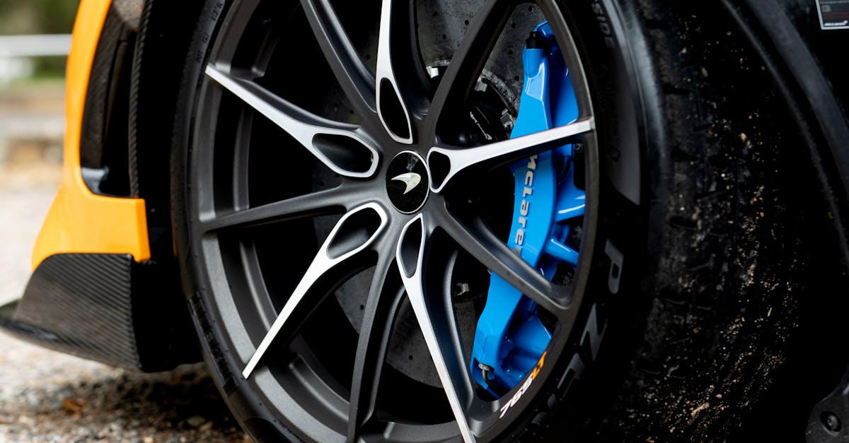 The Role of Warranty History in Choosing a Reliable Mechanic